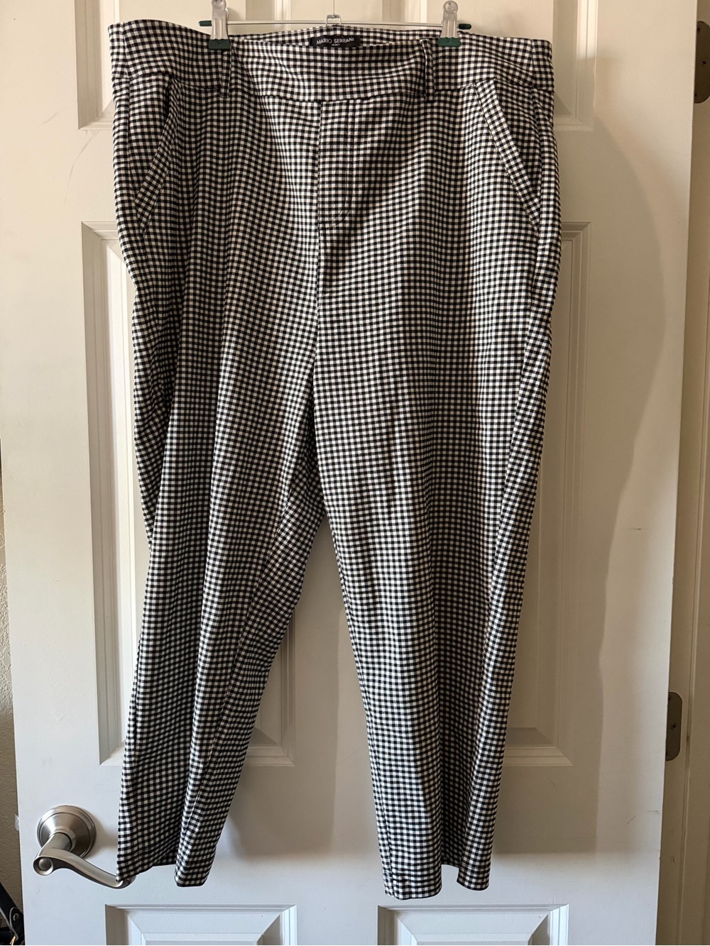 Mario Serrani Black and White Gingham Cropped Pants